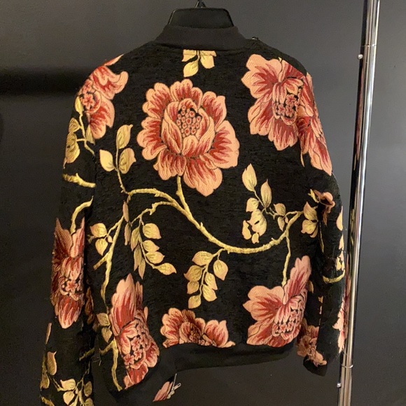 Missguided Bomber Jacket - Picture 2 of 5